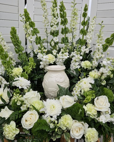 White Urn Wreath